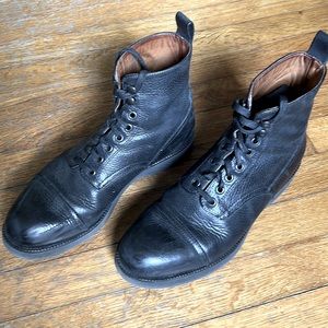 Men’s fashion leather boots